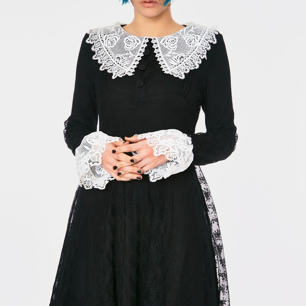 Obsidian Spellman Dress